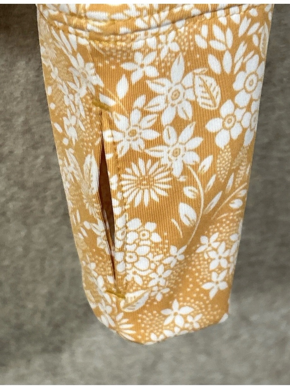 Laura Ashley Golf Tennis 1/4 Zip Yellow Floral Stretch Jacket Small - Picture 12 of 14